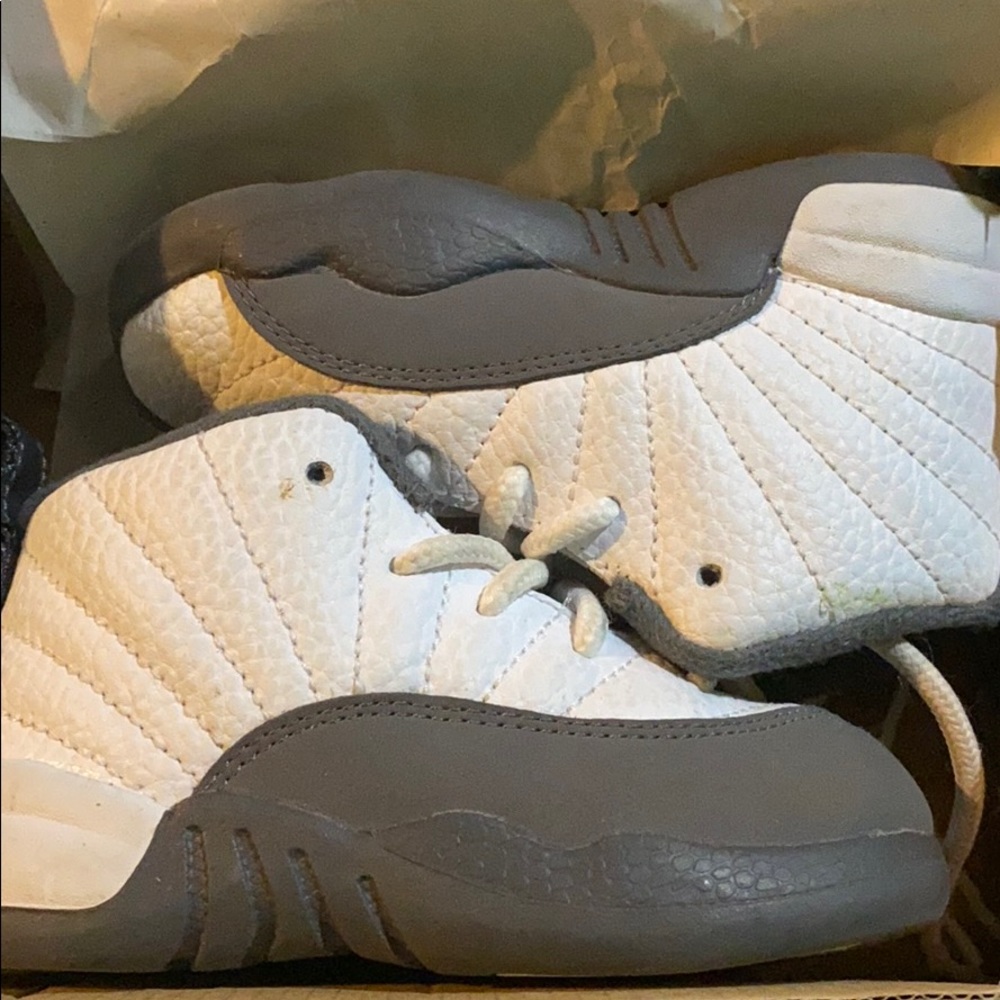 Jordan 12 Retro